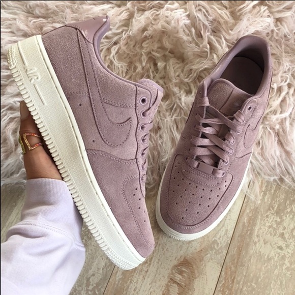 NWT濾Nike ID Air Force 1 Premium Custom! - Picture 4 of 8